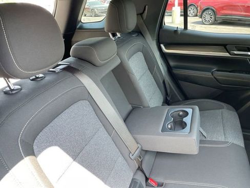 Used 2025 GMC Terrain Elevation image 15