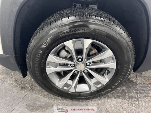 Used 2025 Chevrolet Equinox LT FWD image 19