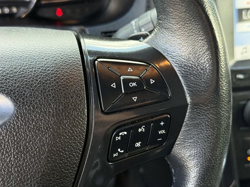 Used 2017 Ford Explorer XLT w/ Equipment Group 202A image 16