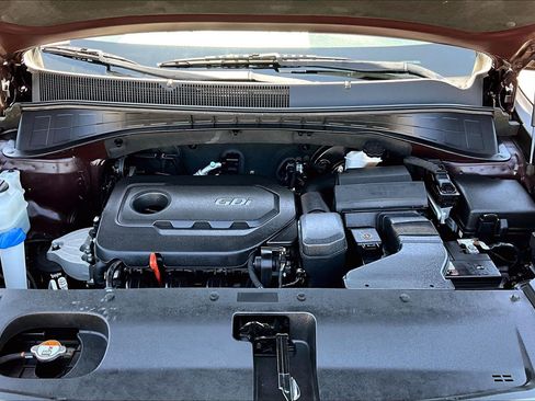 Used 2017 Kia Sorento AWD image 9