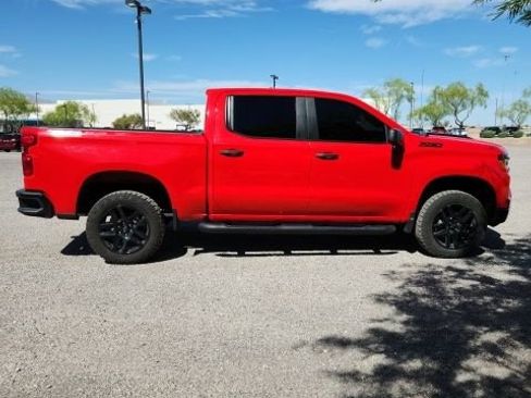 Used 2024 Chevrolet Silverado 1500 Custom Trail Boss w/ LPO, Dark Essentials Package image 4