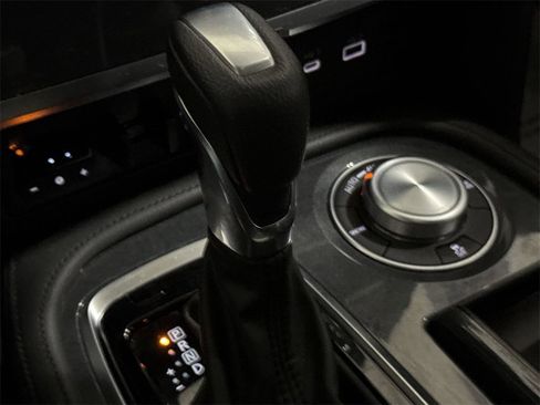 Used 2024 Nissan Armada SV w/ Cargo Package image 17