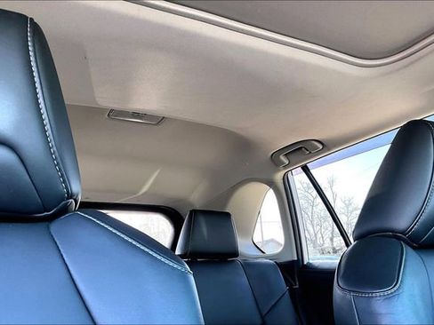 Used 2020 Toyota RAV4 Limited image 24