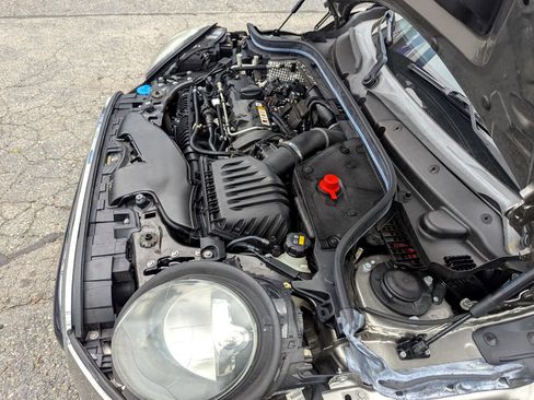 Used 2017 MINI Cooper S image 46