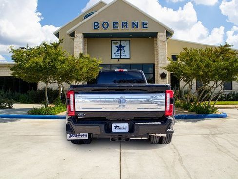 Used 2025 Ford F350 King Ranch image 4