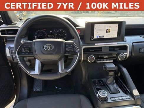 Used 2025 Toyota Tacoma TRD Off-Road AWD/4WD image 16