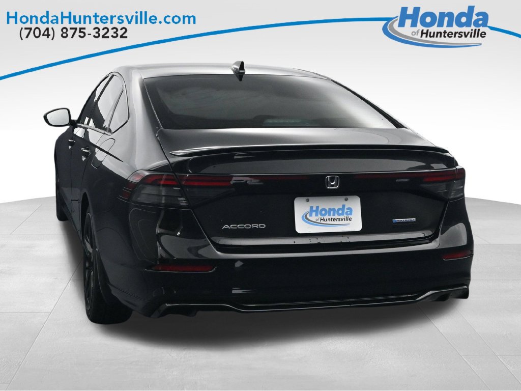 Used 2025 Honda Accord Sport image 7