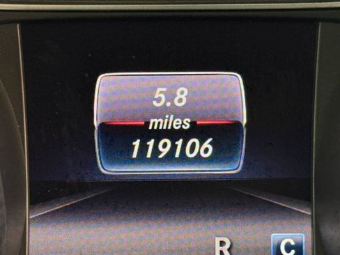 Used 2018 Mercedes-Benz CLA 250 image 19