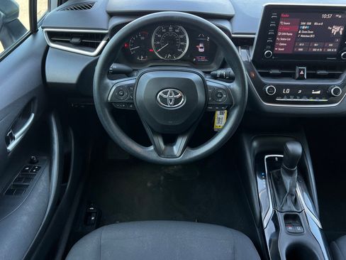 Used 2021 Toyota Corolla LE FWD image 14