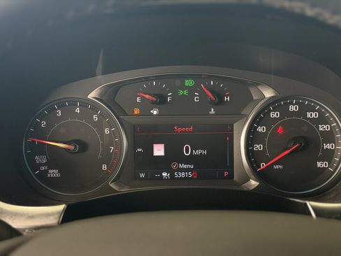 Used 2023 Chevrolet Traverse RS AWD/4WD image 31