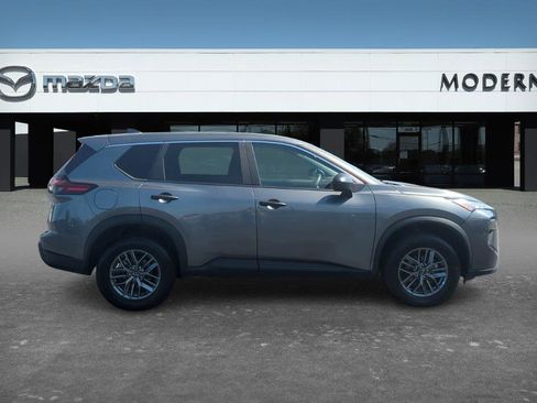 Used 2024 Nissan Rogue S AWD/4WD image 6