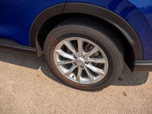Used 2025 Honda CR-V EX image 11