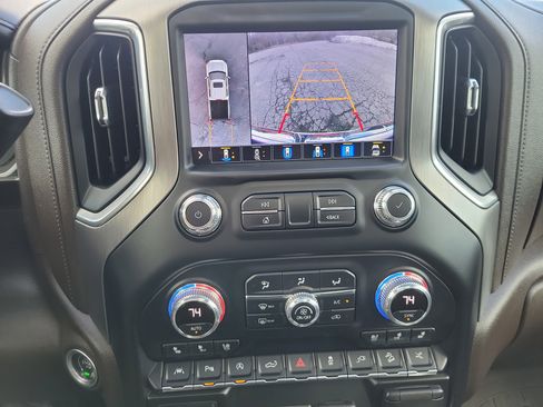 Used 2021 GMC Sierra 1500 Denali w/ Denali Ultimate Package AWD/4WD image 26