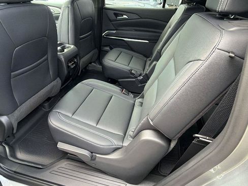 New 2026 Chevrolet Traverse LT w/ Driver Confidence Package FWD image 19