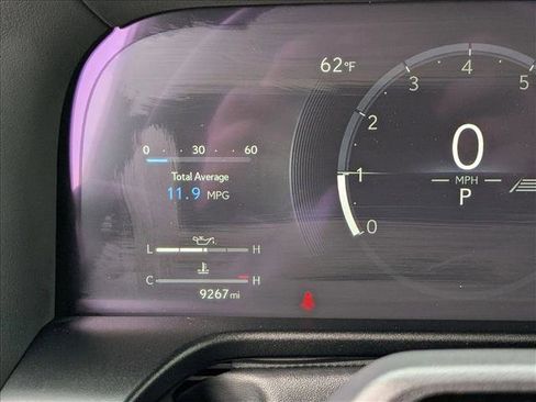 Used 2024 Lexus GX 550 image 11