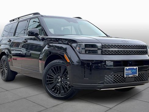 Used 2025 Hyundai Santa Fe Calligraphy image 3