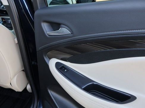 Used 2020 Buick Envision Premium image 15