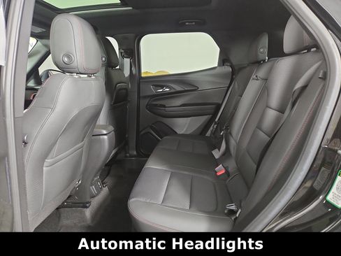 Certified 2022 Chevrolet TrailBlazer RS w/ Sun and Liftgate Package image 12