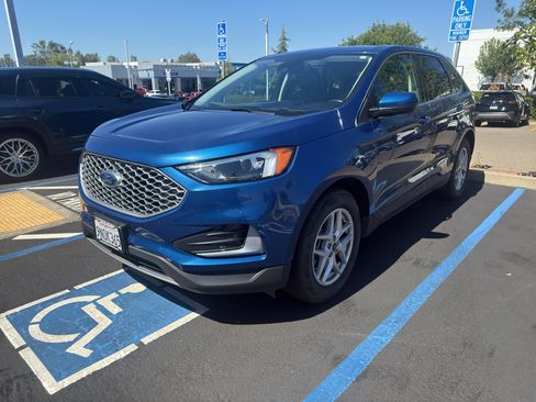 Used 2023 Ford Edge SEL AWD/4WD image 1