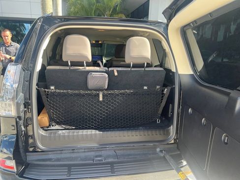 Used 2023 Lexus GX 460 Premium AWD/4WD image 7