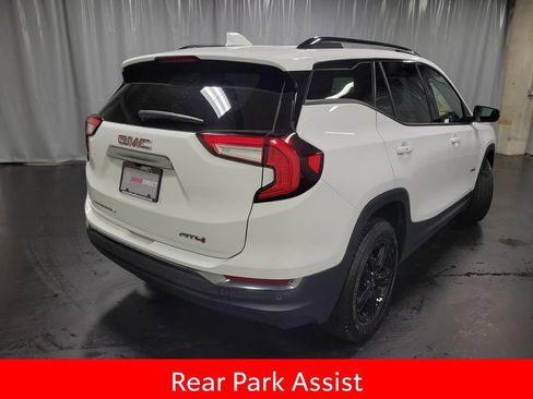 Used 2022 GMC Terrain AT4 AWD/4WD image 8