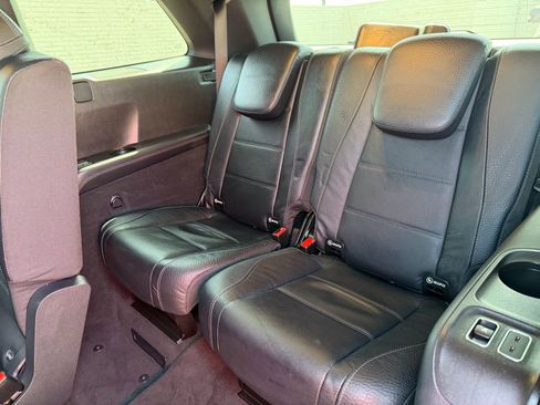 Used 2022 Mercedes-Benz GLS 450 4MATIC image 22