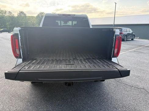 Used 2023 GMC Sierra 1500 AT4 w/ AT4 Premium Package AWD/4WD image 15