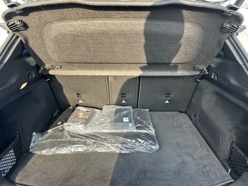 Used 2024 Mercedes-Benz GLA 250 4MATIC image 10