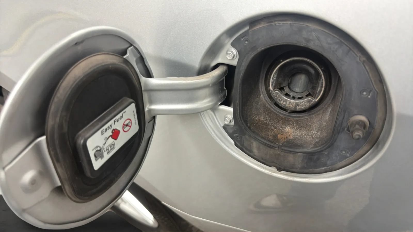 Used 2013 Ford Mustang Coupe RWD image 27