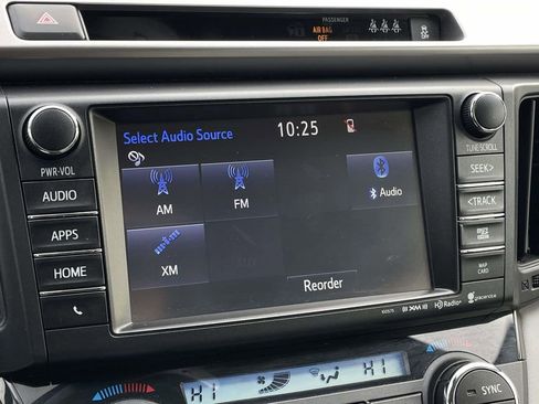 Used 2017 Toyota RAV4 Limited image 16