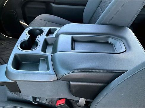 Used 2020 Chevrolet Silverado 1500 Custom Trail Boss w/ Custom Convenience Package AWD/4WD image 18