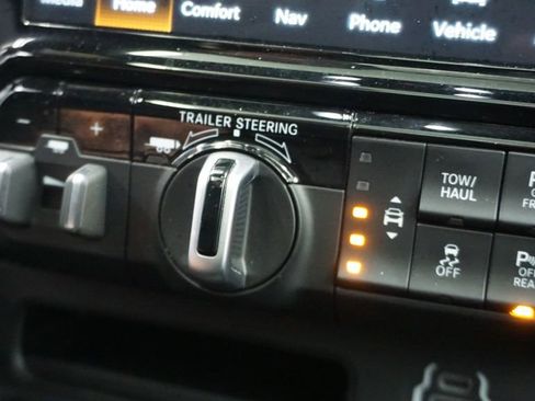 Used 2022 RAM 1500 Limited image 35