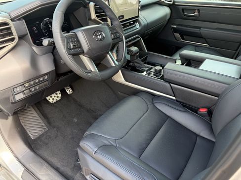 Certified 2026 Toyota Tundra Platinum w/ TRD Off-Road Package AWD/4WD image 17