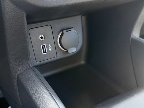 Used 2025 Nissan Kicks Play S FWD image 21