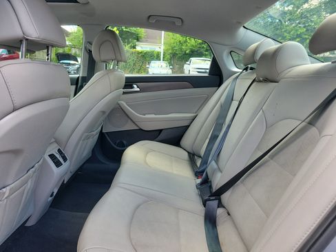 Used 2016 Hyundai Sonata Sport w/ Option Group 03 FWD image 14