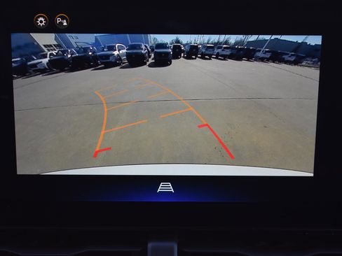 Used 2025 Chevrolet Equinox LT image 10