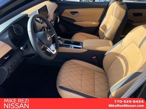 New 2025 Nissan Sentra SV w/ SV Premium Package image 11