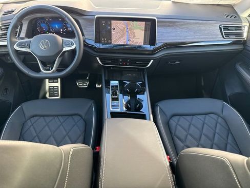 New 2026 Volkswagen Atlas SEL Premium R-Line image 30