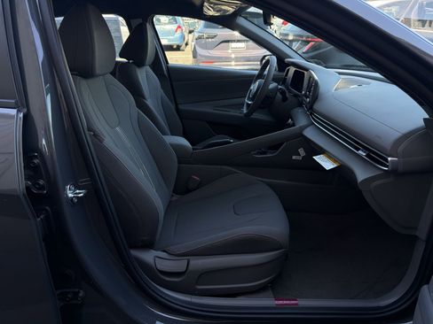 New 2026 Hyundai Elantra Sport image 25