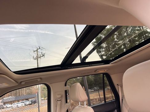 Certified 2024 Ford Expedition Limited image 20