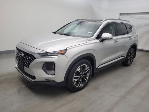 Used 2019 Hyundai Santa Fe AWD image 2