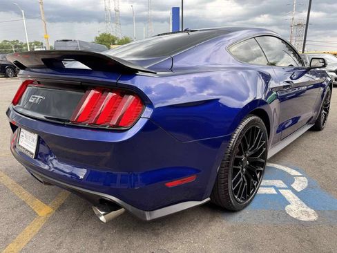 Used 2015 Ford Mustang GT Premium RWD image 5