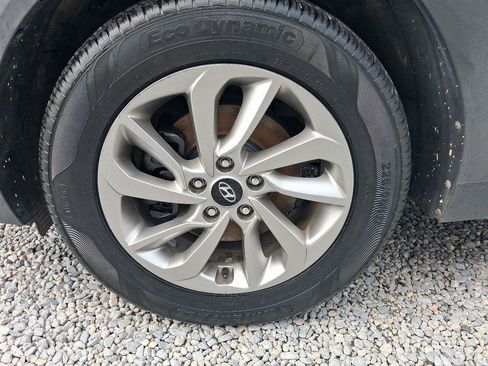 Used 2017 Hyundai Tucson SE Plus AWD/4WD image 23