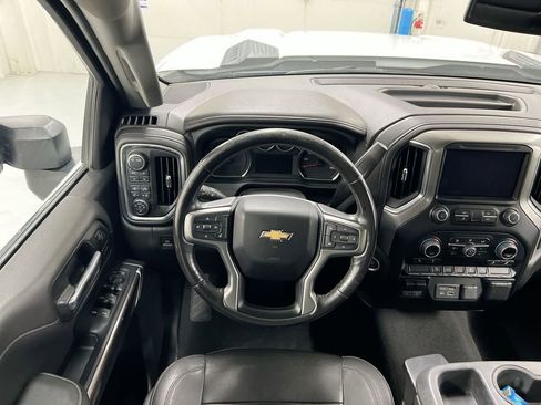 Used 2023 Chevrolet Silverado 2500 LTZ w/ Gooseneck/5TH Wheel Package AWD/4WD image 11