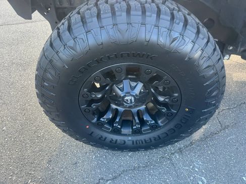 Used 2018 Jeep Wrangler Unlimited Sport S image 12