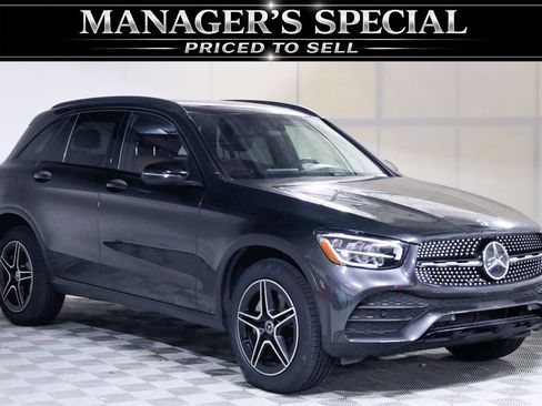 Used 2020 Mercedes-Benz GLC 300 4MATIC image 1