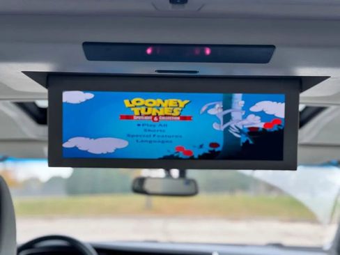 Used 2017 Toyota Sienna Limited Premium image 24