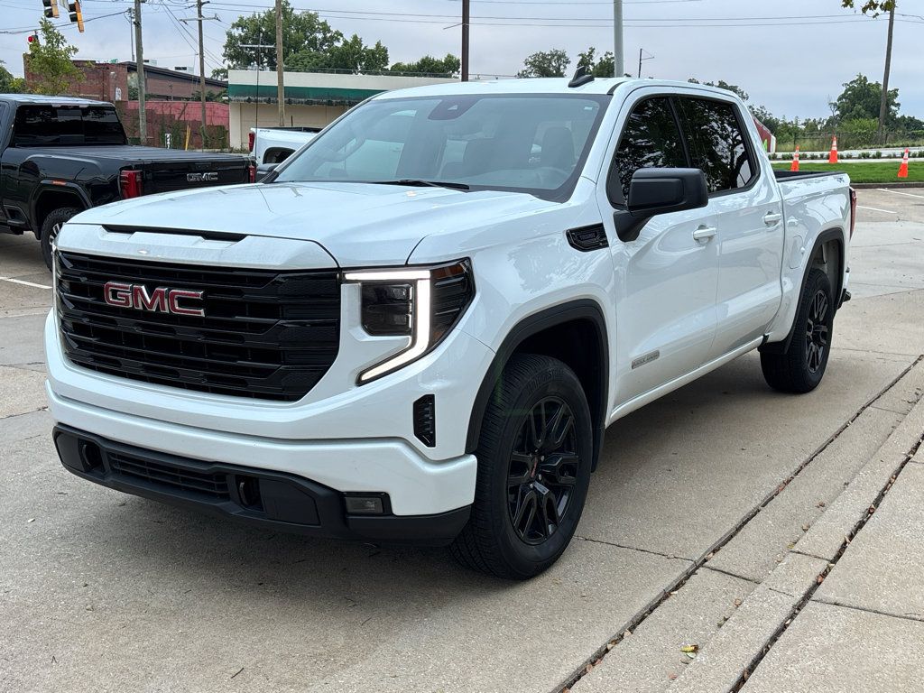 Used 2024 GMC Sierra 1500 Elevation AWD/4WD image 4