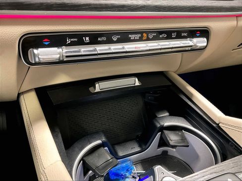 Used 2021 Mercedes-Benz GLE 350 4MATIC image 26