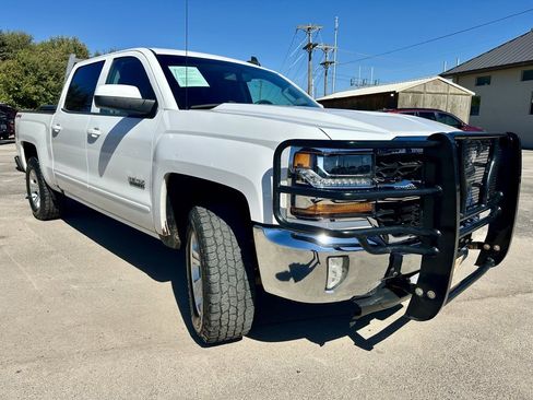 Used 2017 Chevrolet Silverado 1500 LT w/ Texas Edition image 8
